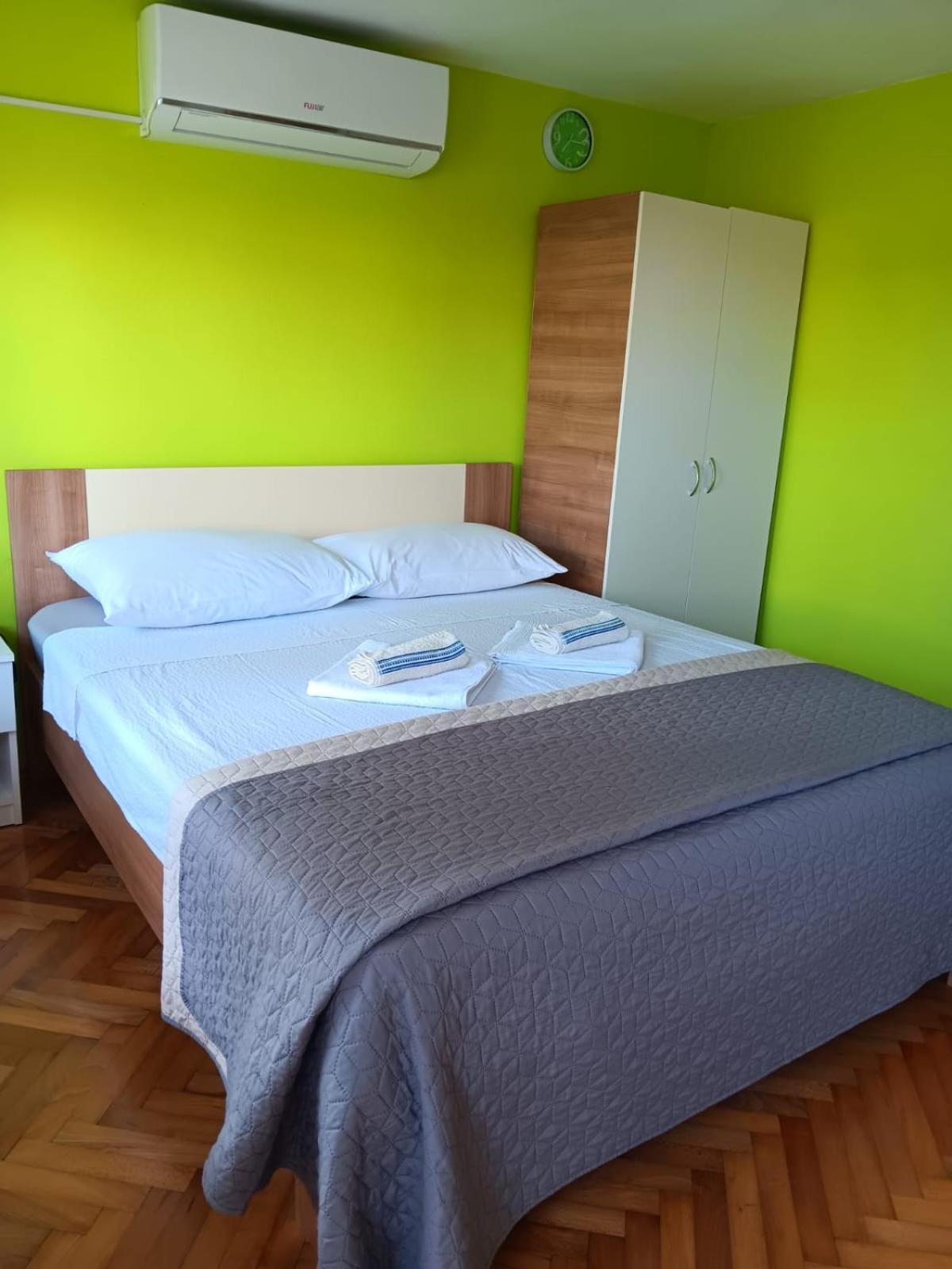 Apartman Tisno Zewnętrze zdjęcie