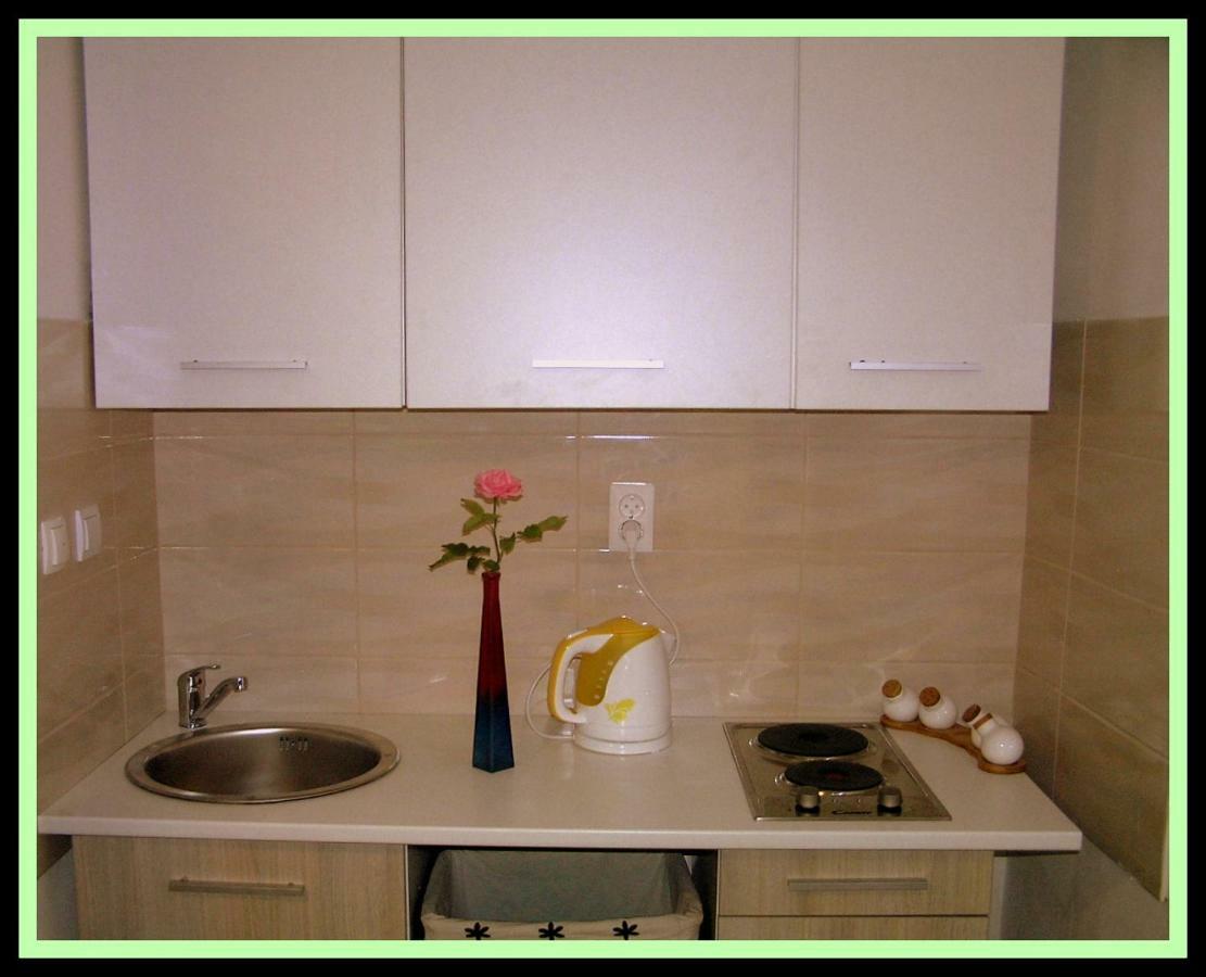 Apartman Tisno Zewnętrze zdjęcie